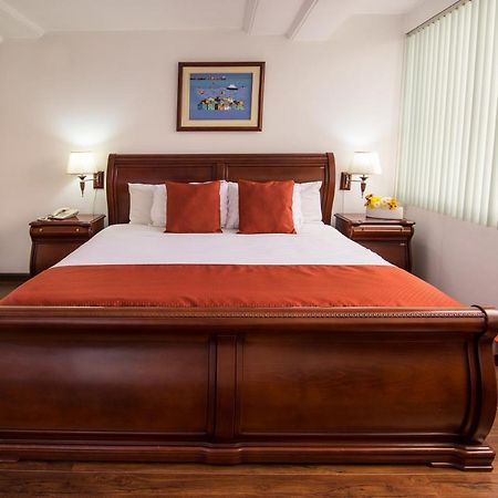 Hotel Cordero Куэнка Экстерьер фото