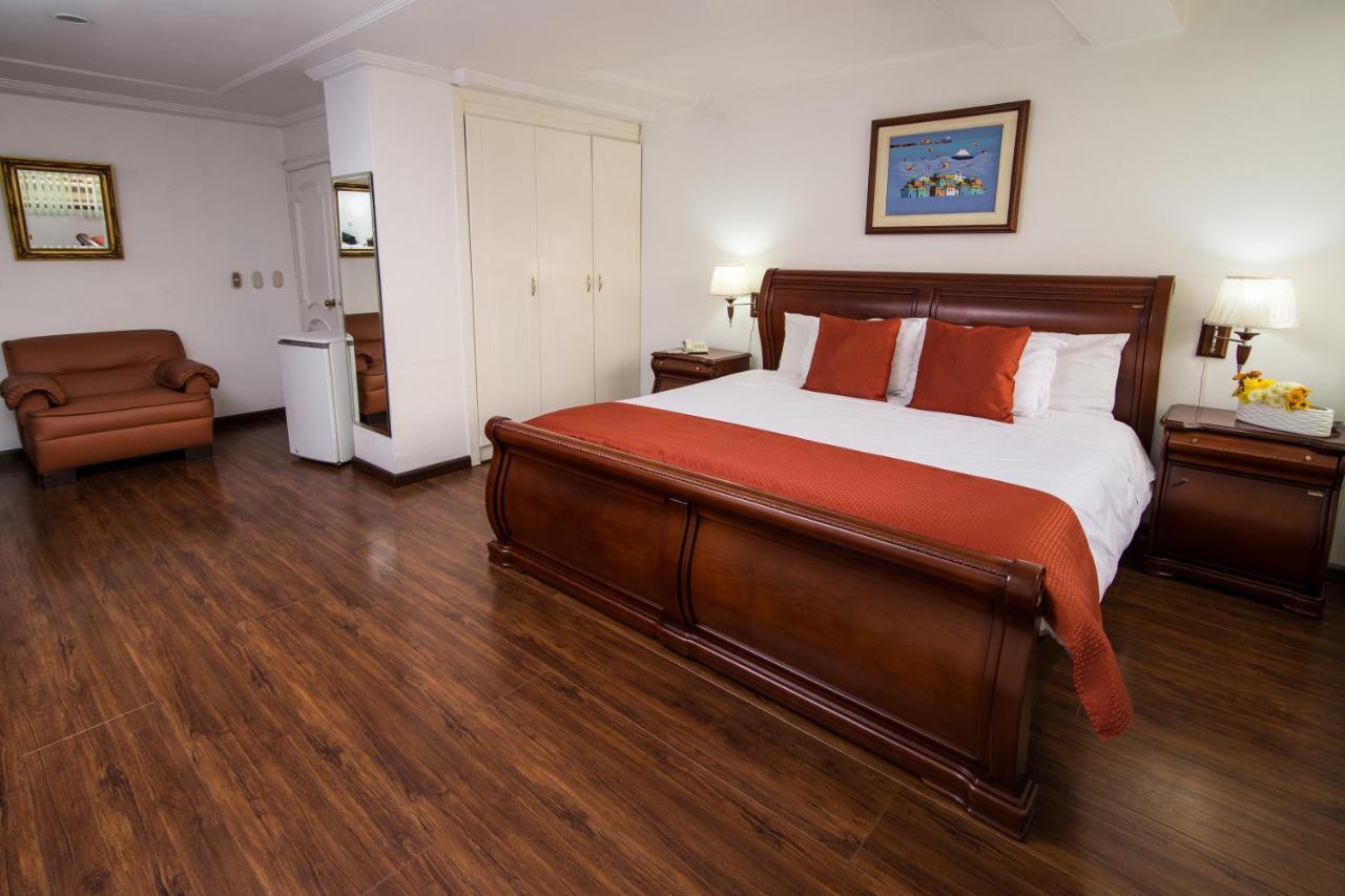 Hotel Cordero Куэнка Экстерьер фото