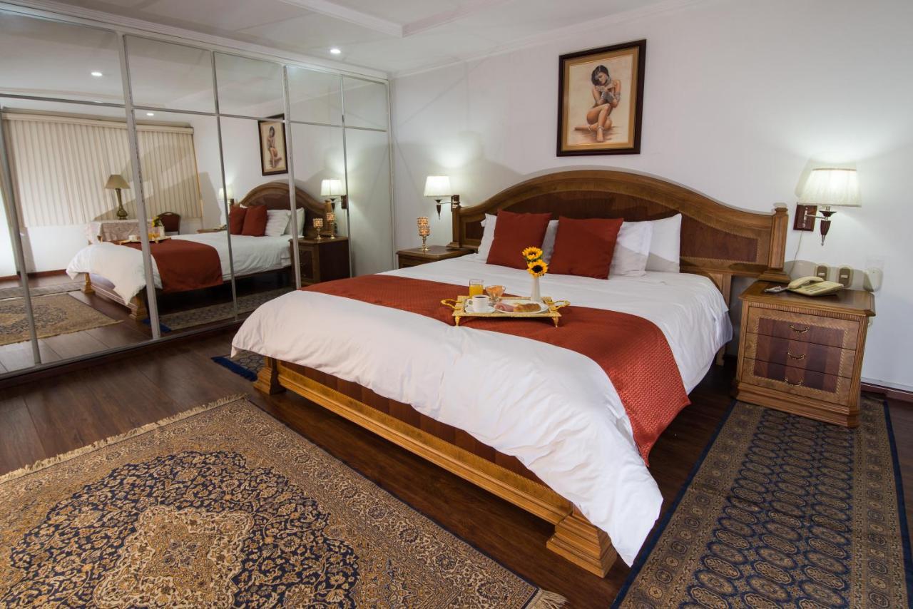 Hotel Cordero Куэнка Экстерьер фото